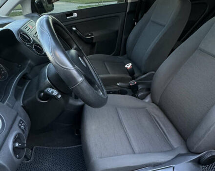 Синий Фольксваген Гольф Плюс, объемом двигателя 1.6 л и пробегом 281 тыс. км за 4800 $, фото 23 на Automoto.ua