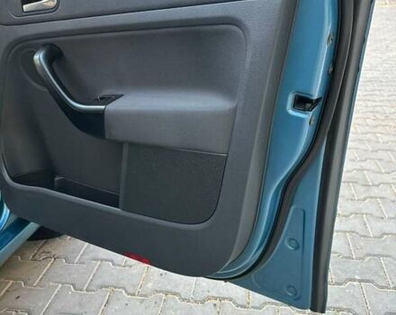 Синий Фольксваген Гольф Плюс, объемом двигателя 1.6 л и пробегом 262 тыс. км за 7499 $, фото 33 на Automoto.ua