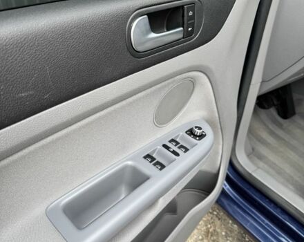 Синий Фольксваген Гольф Плюс, объемом двигателя 1.6 л и пробегом 180 тыс. км за 6299 $, фото 17 на Automoto.ua