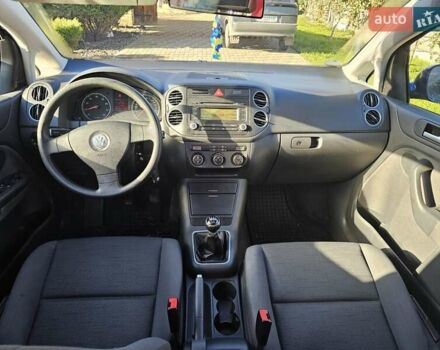Синій Фольксваген Golf Plus, об'ємом двигуна 1.6 л та пробігом 210 тис. км за 5300 $, фото 13 на Automoto.ua