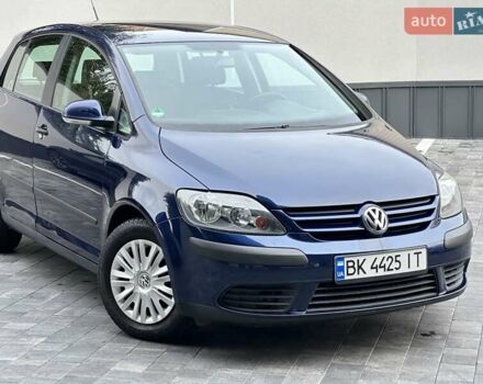 Синий Фольксваген Гольф Плюс, объемом двигателя 1.6 л и пробегом 237 тыс. км за 5850 $, фото 10 на Automoto.ua