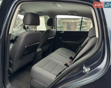 Синий Фольксваген Гольф Плюс, объемом двигателя 1.6 л и пробегом 281 тыс. км за 6450 $, фото 9 на Automoto.ua