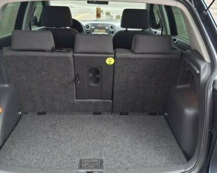 Синий Фольксваген Гольф Плюс, объемом двигателя 1.6 л и пробегом 229 тыс. км за 5000 $, фото 5 на Automoto.ua