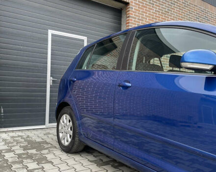 Синий Фольксваген Гольф Плюс, объемом двигателя 1.6 л и пробегом 230 тыс. км за 5200 $, фото 7 на Automoto.ua