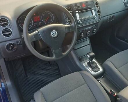 Синій Фольксваген Golf Plus, об'ємом двигуна 1.6 л та пробігом 286 тис. км за 5600 $, фото 34 на Automoto.ua