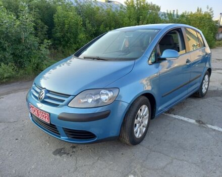 Синий Фольксваген Гольф Плюс, объемом двигателя 1.6 л и пробегом 245 тыс. км за 5899 $, фото 1 на Automoto.ua