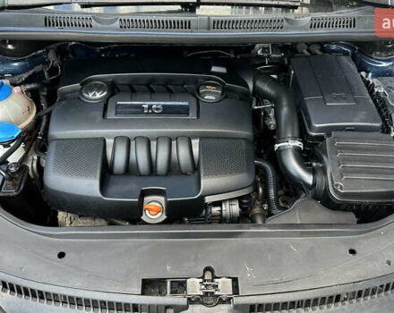 Синий Фольксваген Гольф Плюс, объемом двигателя 1.6 л и пробегом 235 тыс. км за 6800 $, фото 31 на Automoto.ua