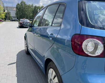 Синий Фольксваген Гольф Плюс, объемом двигателя 1.6 л и пробегом 272 тыс. км за 5800 $, фото 12 на Automoto.ua