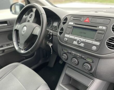 Синій Фольксваген Golf Plus, об'ємом двигуна 2 л та пробігом 153 тис. км за 6200 $, фото 14 на Automoto.ua