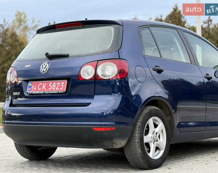 Синий Фольксваген Гольф Плюс, объемом двигателя 1.4 л и пробегом 172 тыс. км за 4999 $, фото 86 на Automoto.ua