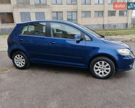Синий Фольксваген Гольф Плюс, объемом двигателя 1.6 л и пробегом 172 тыс. км за 6200 $, фото 14 на Automoto.ua