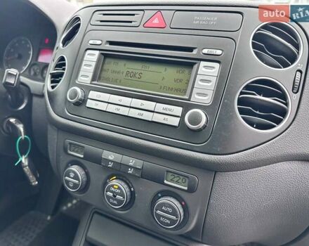 Синий Фольксваген Гольф Плюс, объемом двигателя 1.6 л и пробегом 207 тыс. км за 6200 $, фото 26 на Automoto.ua