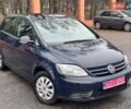 Синий Фольксваген Гольф Плюс, объемом двигателя 1.6 л и пробегом 207 тыс. км за 6200 $, фото 8 на Automoto.ua