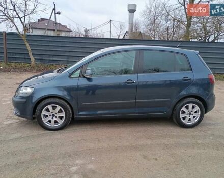 Синий Фольксваген Гольф Плюс, объемом двигателя 1.6 л и пробегом 225 тыс. км за 5550 $, фото 6 на Automoto.ua
