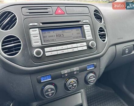 Синий Фольксваген Гольф Плюс, объемом двигателя 1.6 л и пробегом 207 тыс. км за 6200 $, фото 10 на Automoto.ua