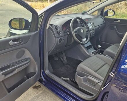 Синий Фольксваген Гольф Плюс, объемом двигателя 1.4 л и пробегом 269 тыс. км за 5900 $, фото 12 на Automoto.ua