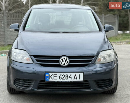 Синий Фольксваген Гольф Плюс, объемом двигателя 1.6 л и пробегом 205 тыс. км за 6499 $, фото 2 на Automoto.ua