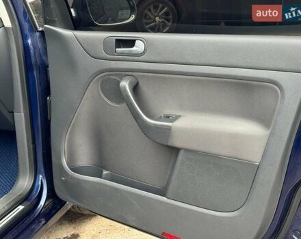 Синий Фольксваген Гольф Плюс, объемом двигателя 1.4 л и пробегом 139 тыс. км за 5840 $, фото 20 на Automoto.ua