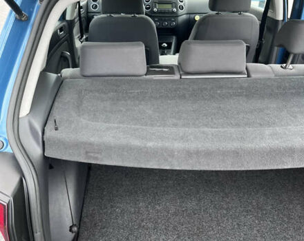 Синий Фольксваген Гольф Плюс, объемом двигателя 1.6 л и пробегом 272 тыс. км за 5800 $, фото 58 на Automoto.ua