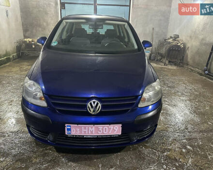 Синій Фольксваген Golf Plus, об'ємом двигуна 1.4 л та пробігом 176 тис. км за 5100 $, фото 6 на Automoto.ua