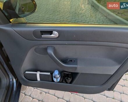 Синій Фольксваген Golf Plus, об'ємом двигуна 1.4 л та пробігом 219 тис. км за 6500 $, фото 24 на Automoto.ua