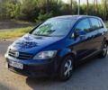 Синій Фольксваген Golf Plus, об'ємом двигуна 1.6 л та пробігом 300 тис. км за 5500 $, фото 4 на Automoto.ua