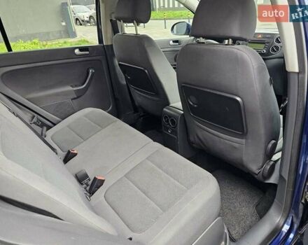 Синий Фольксваген Гольф Плюс, объемом двигателя 1.6 л и пробегом 198 тыс. км за 6390 $, фото 10 на Automoto.ua