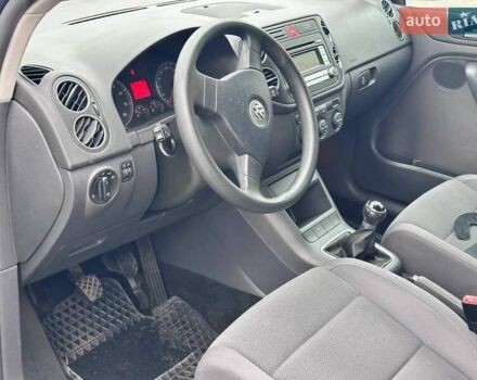Синий Фольксваген Гольф Плюс, объемом двигателя 1.6 л и пробегом 207 тыс. км за 6200 $, фото 40 на Automoto.ua