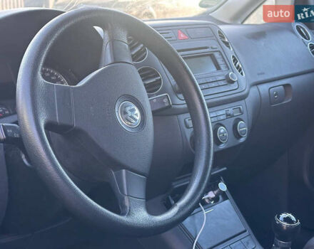 Синий Фольксваген Гольф Плюс, объемом двигателя 1.4 л и пробегом 172 тыс. км за 5450 $, фото 10 на Automoto.ua