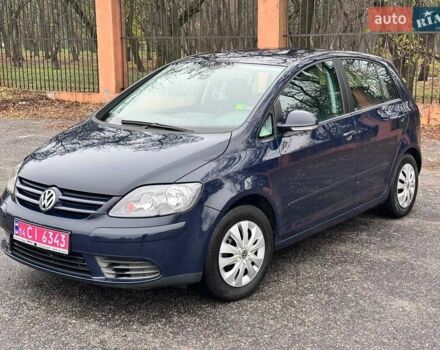 Синий Фольксваген Гольф Плюс, объемом двигателя 1.6 л и пробегом 207 тыс. км за 6200 $, фото 3 на Automoto.ua