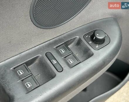 Синий Фольксваген Гольф Плюс, объемом двигателя 1.4 л и пробегом 139 тыс. км за 6690 $, фото 14 на Automoto.ua