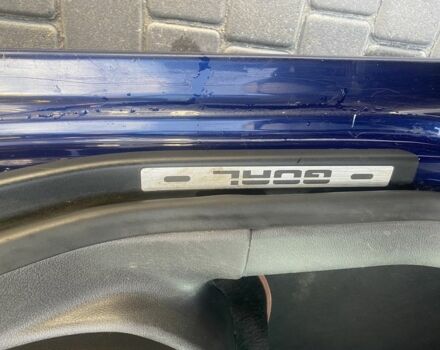 Синий Фольксваген Гольф Плюс, объемом двигателя 1.4 л и пробегом 250 тыс. км за 5000 $, фото 7 на Automoto.ua