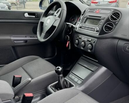 Синий Фольксваген Гольф Плюс, объемом двигателя 1.6 л и пробегом 243 тыс. км за 6500 $, фото 17 на Automoto.ua