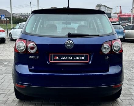 Синий Фольксваген Гольф Плюс, объемом двигателя 1.6 л и пробегом 243 тыс. км за 6500 $, фото 4 на Automoto.ua