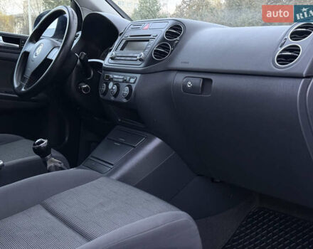 Синий Фольксваген Гольф Плюс, объемом двигателя 1.4 л и пробегом 172 тыс. км за 4999 $, фото 36 на Automoto.ua