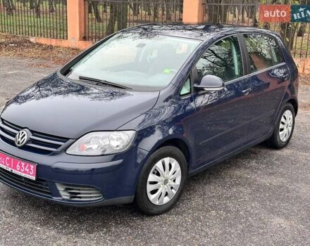 Синий Фольксваген Гольф Плюс, объемом двигателя 1.6 л и пробегом 207 тыс. км за 6200 $, фото 6 на Automoto.ua