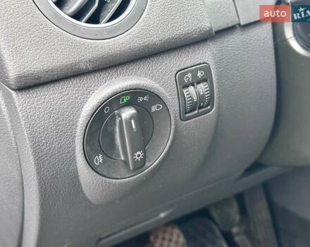 Синий Фольксваген Гольф Плюс, объемом двигателя 1.6 л и пробегом 207 тыс. км за 6200 $, фото 15 на Automoto.ua