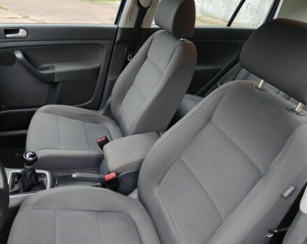 Синий Фольксваген Гольф Плюс, объемом двигателя 1.6 л и пробегом 172 тыс. км за 6200 $, фото 17 на Automoto.ua