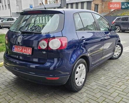 Синий Фольксваген Гольф Плюс, объемом двигателя 1.6 л и пробегом 198 тыс. км за 6390 $, фото 7 на Automoto.ua