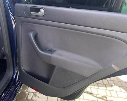 Синий Фольксваген Гольф Плюс, объемом двигателя 1.6 л и пробегом 219 тыс. км за 6500 $, фото 4 на Automoto.ua