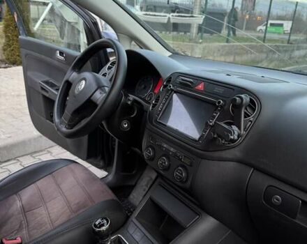 Синий Фольксваген Гольф Плюс, объемом двигателя 2 л и пробегом 277 тыс. км за 6100 $, фото 8 на Automoto.ua