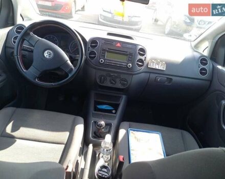 Синій Фольксваген Golf Plus, об'ємом двигуна 1.6 л та пробігом 194 тис. км за 5800 $, фото 18 на Automoto.ua