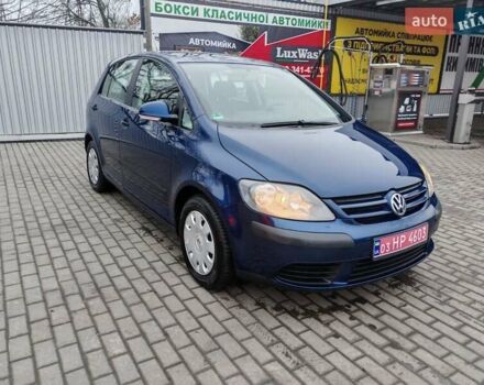 Синий Фольксваген Гольф Плюс, объемом двигателя 1.6 л и пробегом 212 тыс. км за 6000 $, фото 16 на Automoto.ua