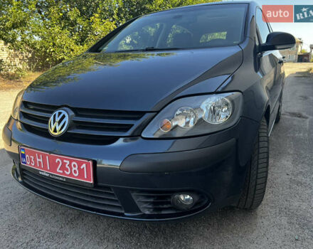 Синій Фольксваген Golf Plus, об'ємом двигуна 1.4 л та пробігом 246 тис. км за 6000 $, фото 22 на Automoto.ua