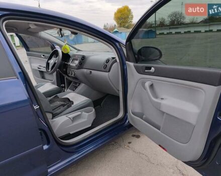 Фольксваген Гольф Плюс 2006 в Виннице на Automoto.ua Синий Фольксваген Гольф Плюс, объемом двигателя 1.6 л и пробегом 202 тыс. км за 6700 $, фото 9 на Automoto.ua