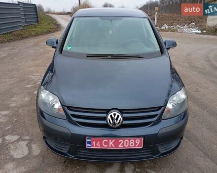 Синий Фольксваген Гольф Плюс, объемом двигателя 1.6 л и пробегом 225 тыс. км за 5550 $, фото 7 на Automoto.ua