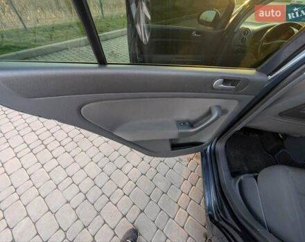 Синій Фольксваген Golf Plus, об'ємом двигуна 1.4 л та пробігом 219 тис. км за 6500 $, фото 17 на Automoto.ua