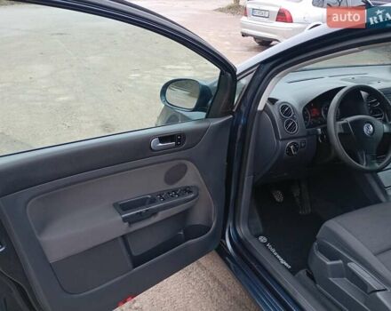 Синий Фольксваген Гольф Плюс, объемом двигателя 1.6 л и пробегом 225 тыс. км за 5550 $, фото 13 на Automoto.ua