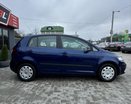 Синий Фольксваген Гольф Плюс, объемом двигателя 1.6 л и пробегом 243 тыс. км за 6500 $, фото 2 на Automoto.ua