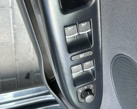 Синий Фольксваген Гольф Плюс, объемом двигателя 1.6 л и пробегом 235 тыс. км за 6800 $, фото 26 на Automoto.ua